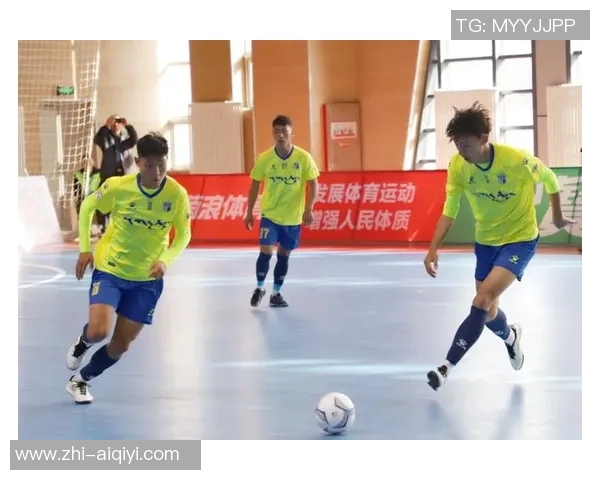 足球明星齐聚五人制足球赛场展现技艺与激情的精彩对决 足球明星齐聚五人制足球赛场展现技艺与激情的精彩对决